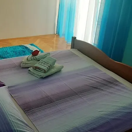 Vana * トロギール