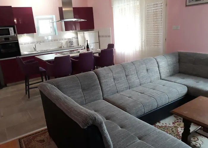 Vana Appartamento Traù