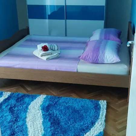 Vana Apartman