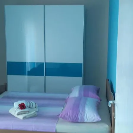Vana Apartman *
